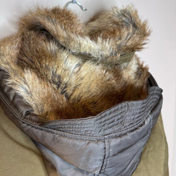 Zara Trafaluc | Faux Fur Parka, Green Utility Style | Medium - Picture 9 of 10